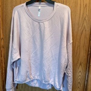 Lightweight FABLETICS top new